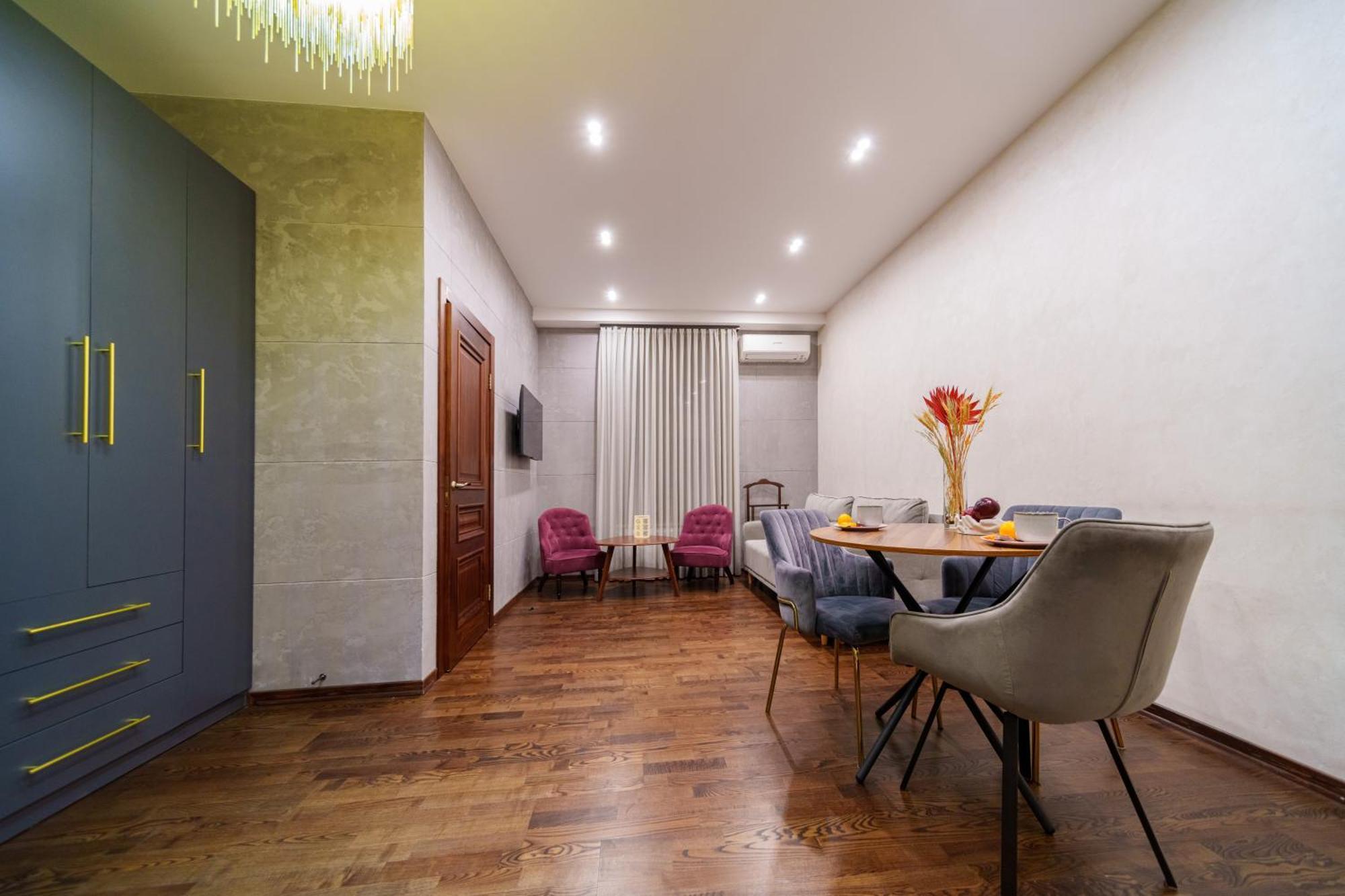 Arch Apart Hotel エレバン エクステリア 写真
