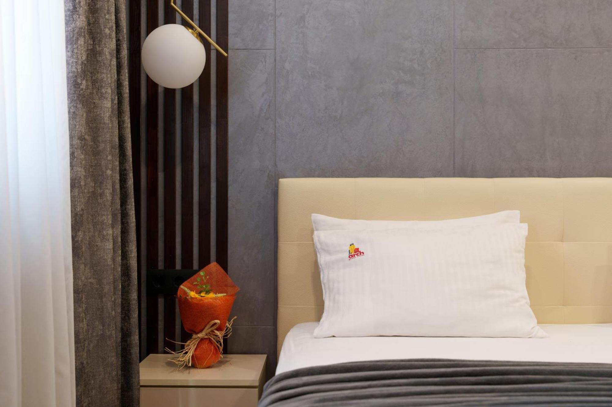 Arch Apart Hotel エレバン エクステリア 写真