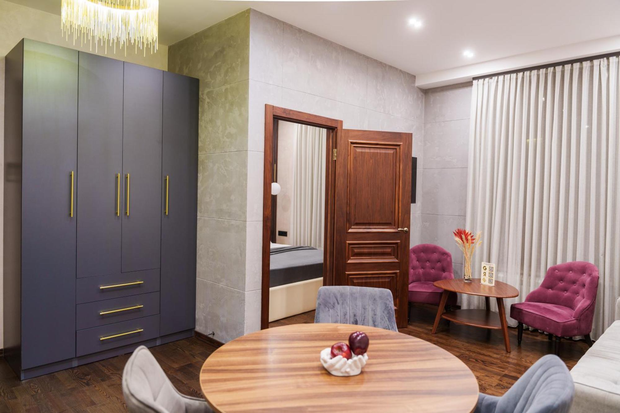 Arch Apart Hotel エレバン 部屋 写真